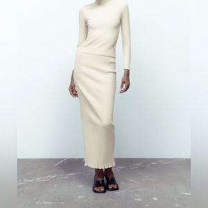Zara Ribbed Skirt